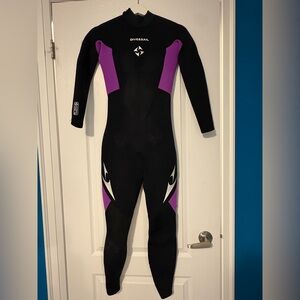 Dive & Sail Women's Black and Purple Wetsuit